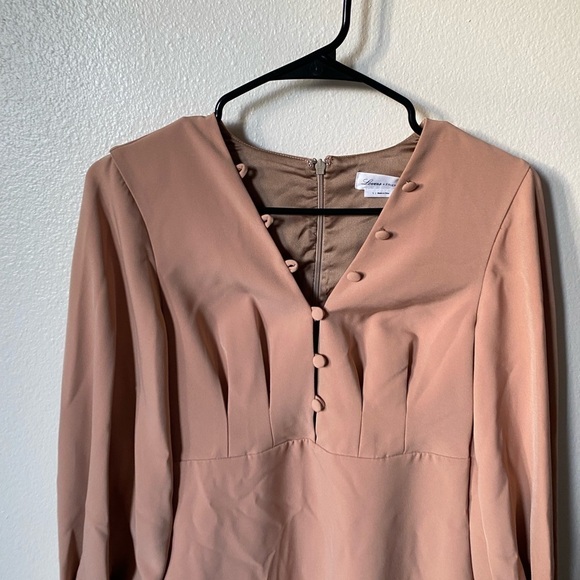 Lovers + Friends Women’s Mini Dress Long Tulip Sleeve Button Detail Beige Size S - Picture 2 of 9